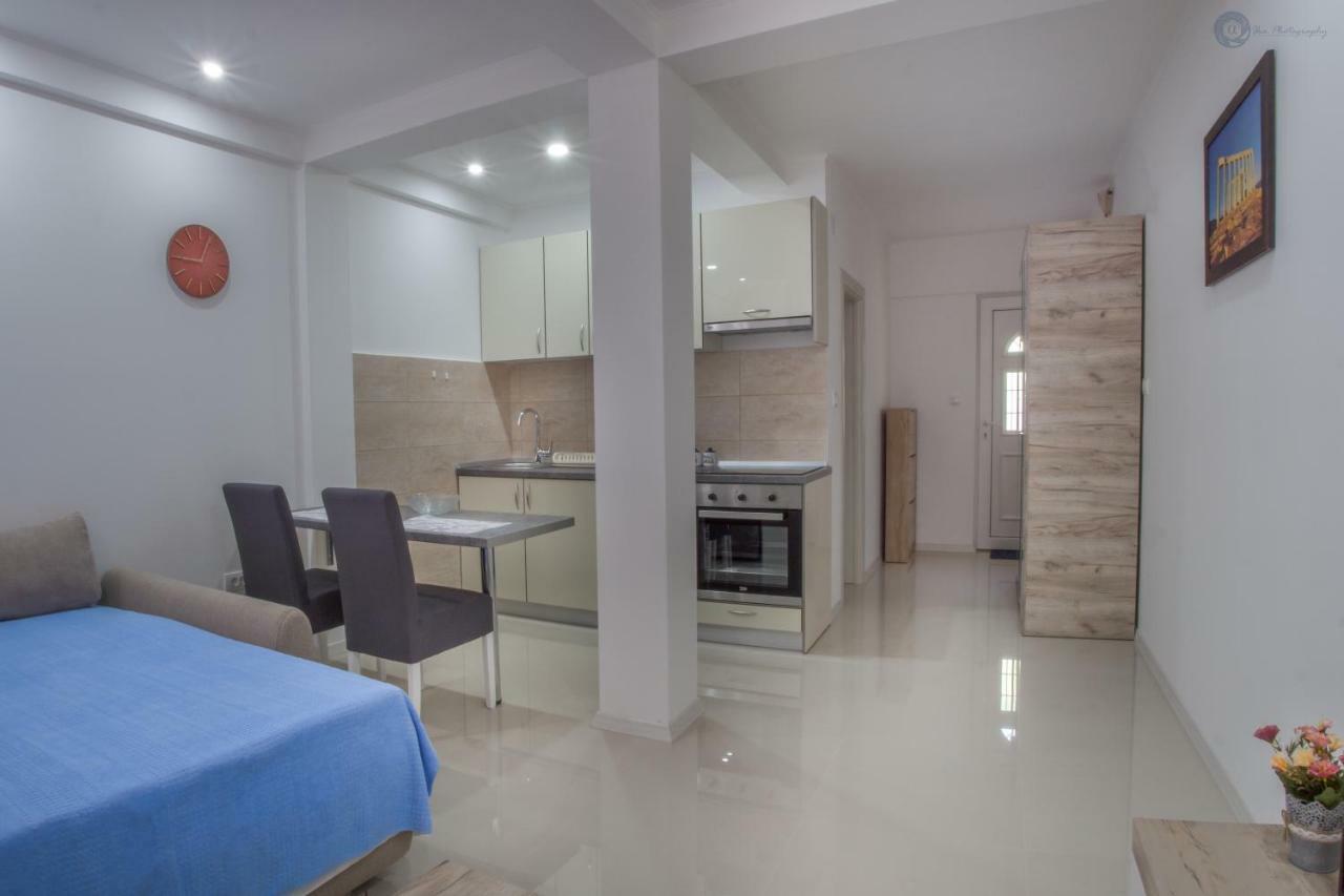 Apartmani Kankaras - Sea View Тиват Екстериор снимка